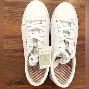 Taos women’s Retro Star white leather sneakers